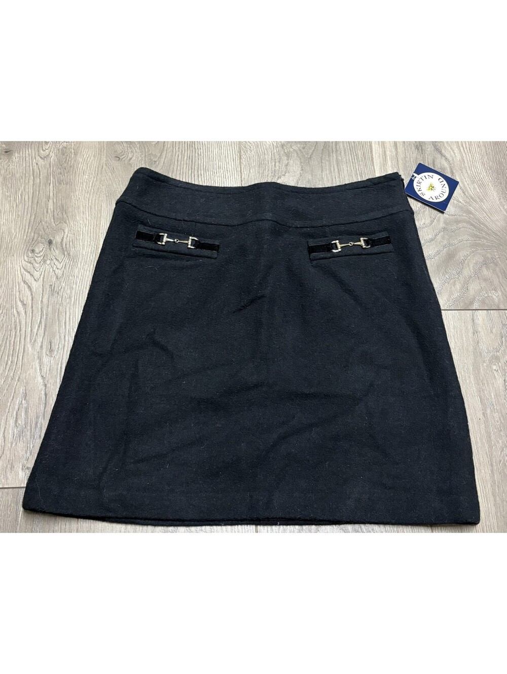 Skirtin Around Black Horsebit Skirt Women’s Size 4 USA Made Wool Blend NWT
